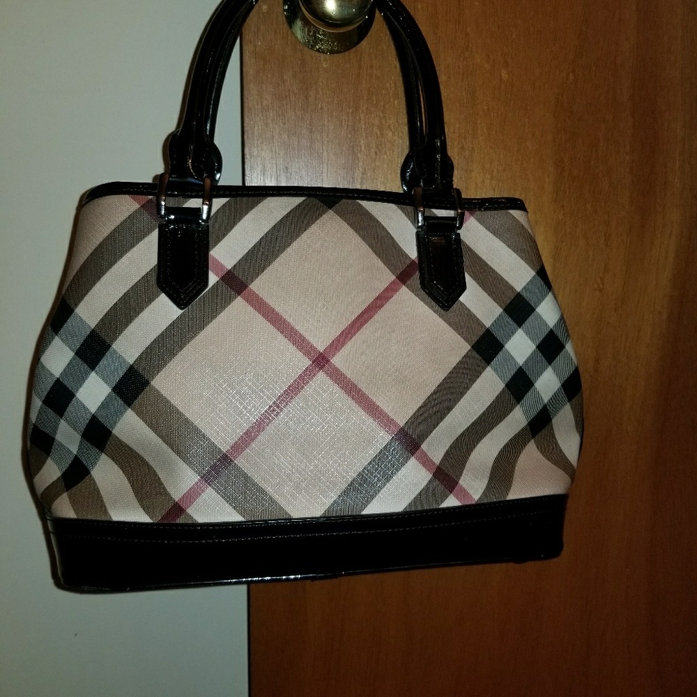 Burberry tote